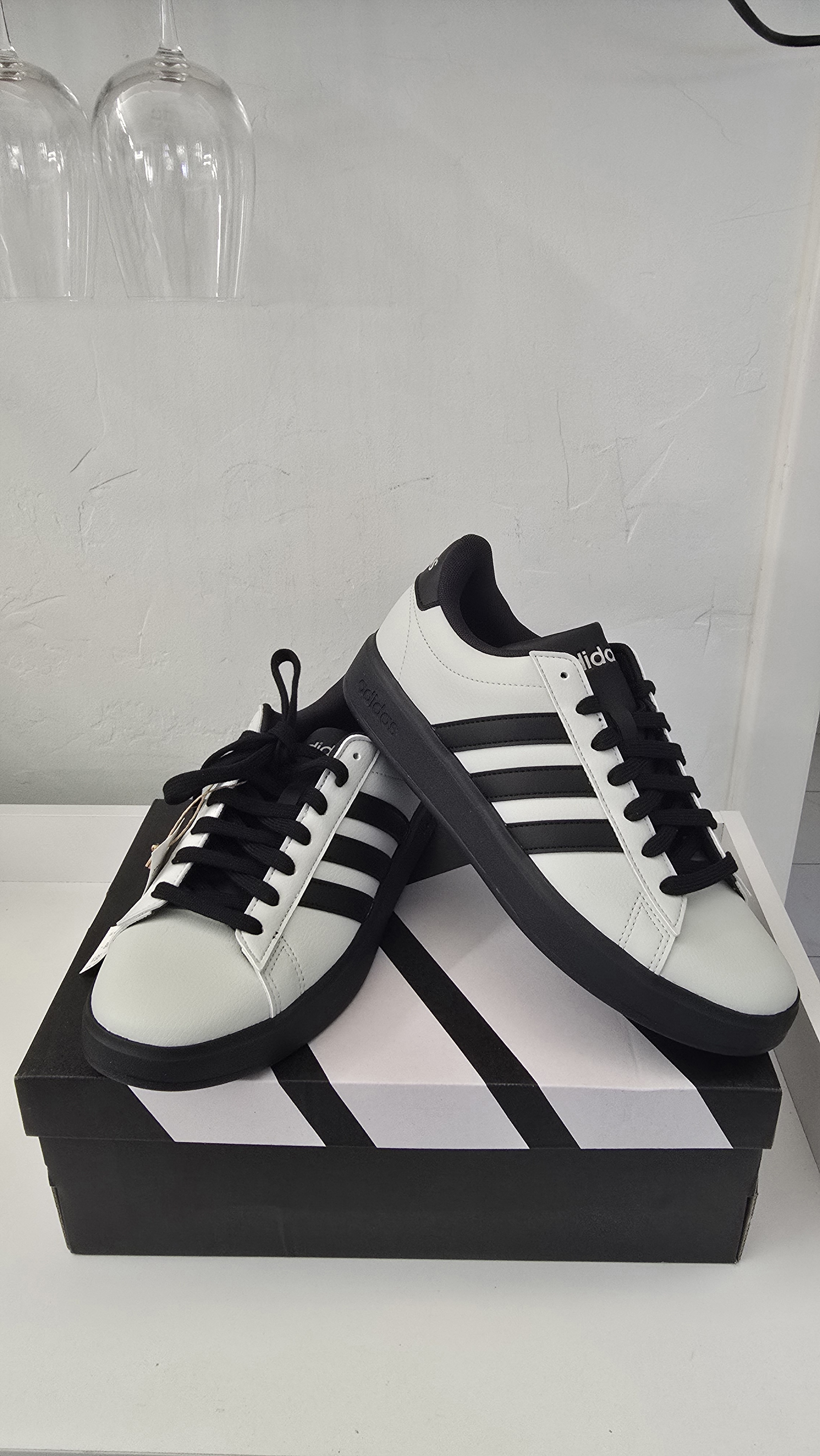 Adidas Grand Court Base